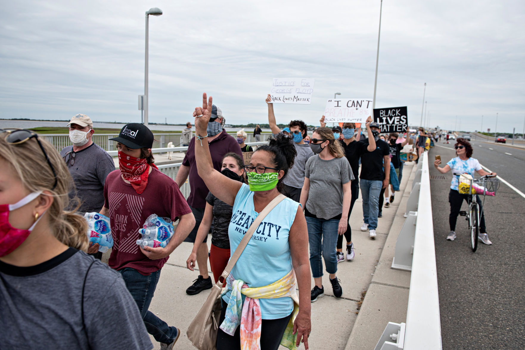 060320_nws_ocprotest